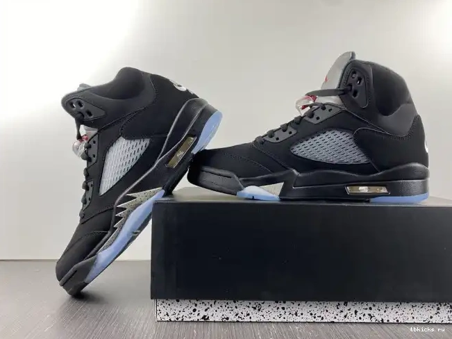 Reps TB Jordan Black Retro Metallic 845035-003 (2016) 5 0517